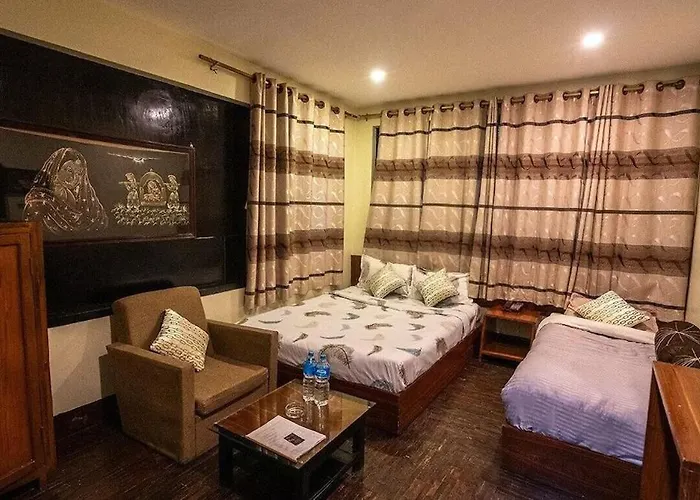 Shree Tara Hotel 2*