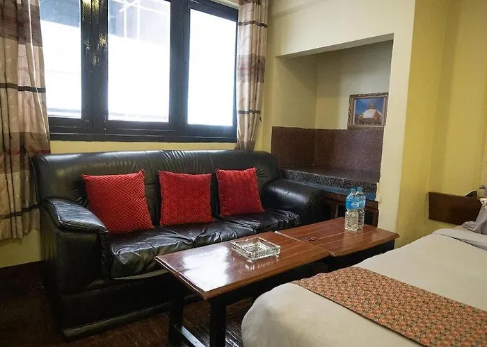 Shree Tara Hotel