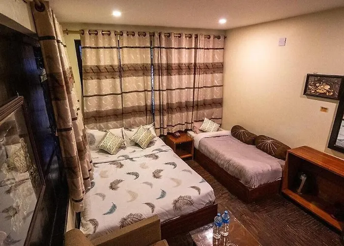 Shree Tara Hotel