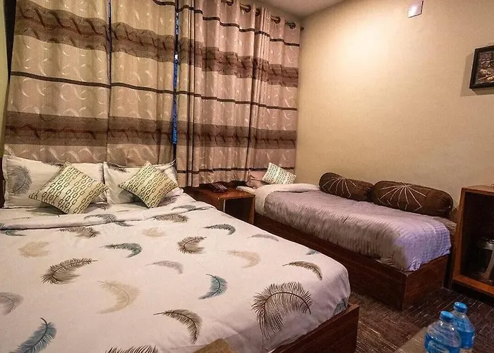 Shree Tara Hotel 2*