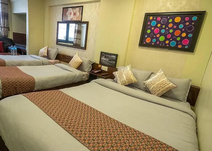 Shree Tara Hotel 2*